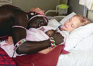 Interracial whitemasai wideweb 470x337,0.jpg