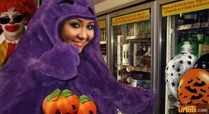 Snooki halloween costume.jpg