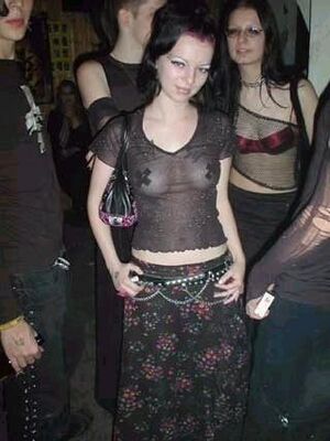 Gothicslut02.jpg