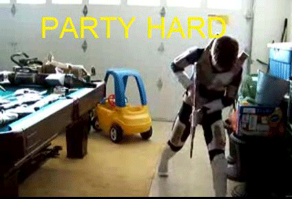 File:AnHaloPartyHard.gif