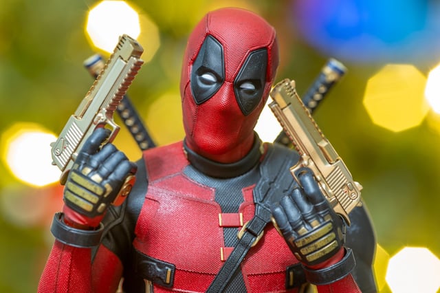 File:Deadpool desert eagles.jpg