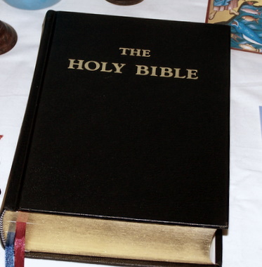 File:Lul Bible.jpg