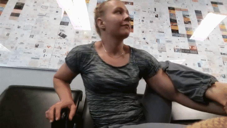 File:Reality Winner Flexible Not.gif