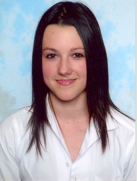 File:Carly Ryan Plain.jpg