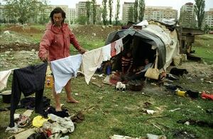 Homeless romania.jpg