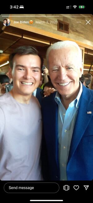 Twinkslut with biden 1702769527879094.jpg